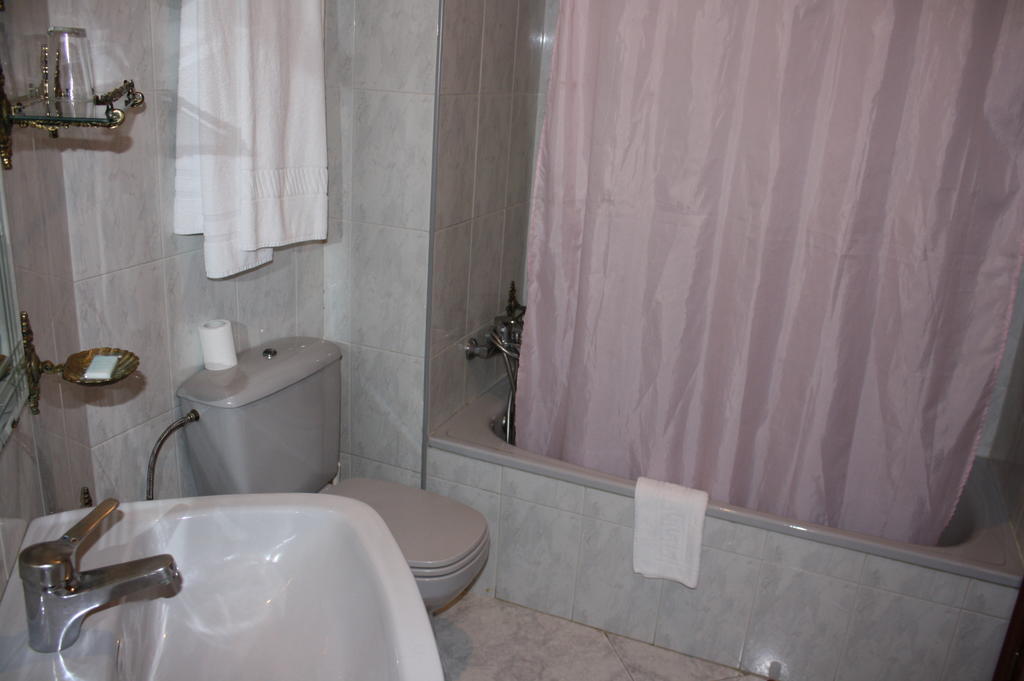 Hotel Cristaleiro Gondomar Room photo